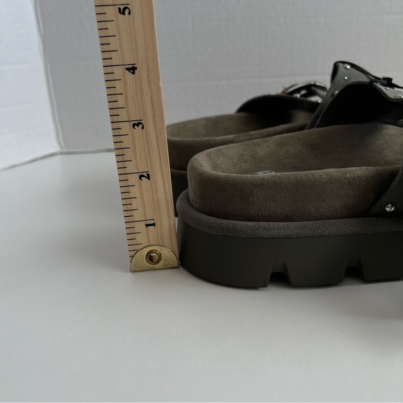 Zara Khaki Buckle Sandals - Picture 15 of 16